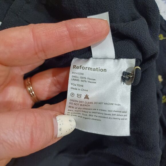 Reformation Alani Posie Mini Dress Black Ditsy Floral Smocked V Neck Size 12 - Picture 10 of 11